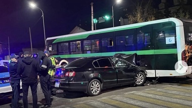 Қостанайда автобуспен соқтығысқан жеңіл көлік жүргізушісі қаза тапты