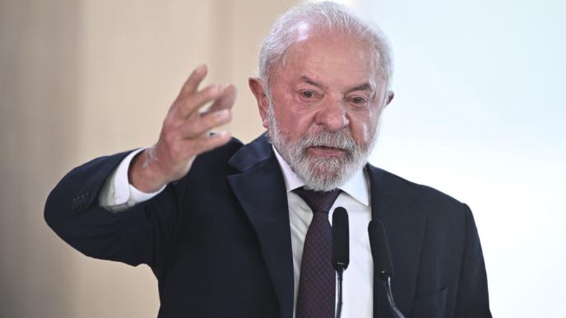 80-летний Лула да Силва переизбран президентом Бразилии.