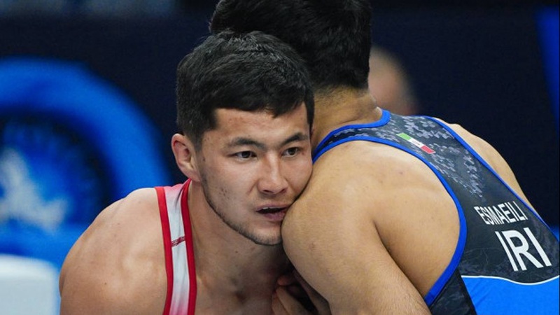 Олимпийский чемпион оставил Казахстан без медали чемпионата мира по борьбе