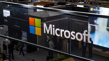 Microsoft 60 мың қызметкеріне өтемақы төлеп, жұмыстан өз еркімен кетуді ұсынды