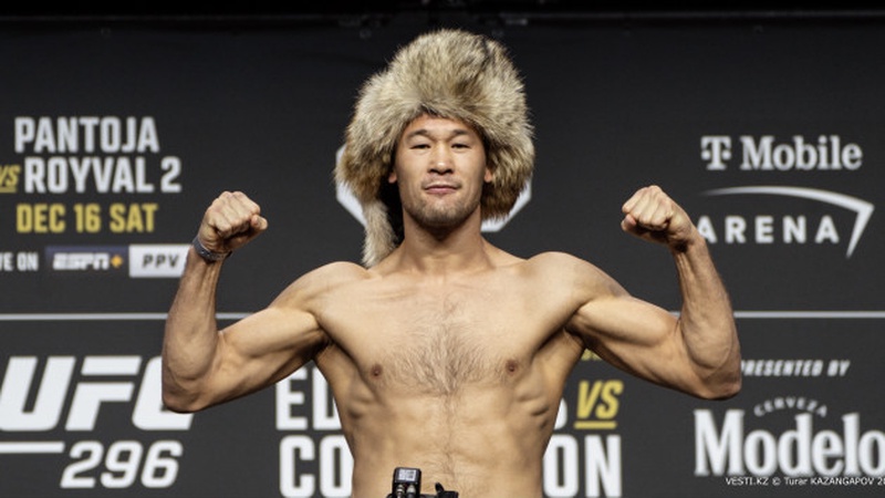 Рахмонов возглавил рейтинг лучших в UFC. Теперь ему "угрожает" Нурмагомедов