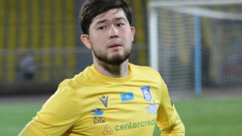 Игрок сборной Казахстана объявил о завершении карьеры в 23 года