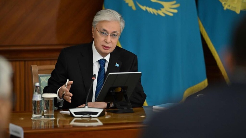«Шынын айтқанда, бұл – жемқорлық» – Президент кәсіпкерлерге қарсы әдейі жасалған кедергілерге тоқталды
