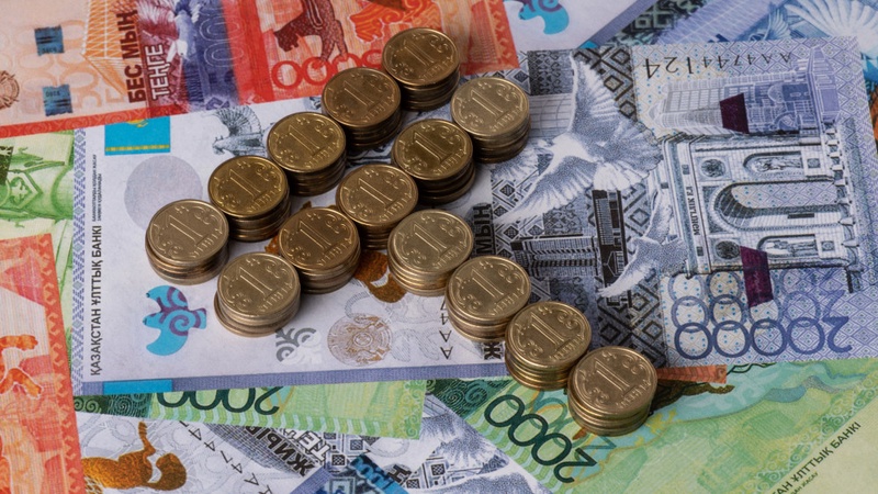 Токаев дал поручение правительству и Нацбанку по инфляции