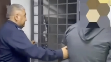 “Газ баллонын жарып жіберемін“. Шахтинскіде тұрғындардың үрейін ұшырған адам ұсталды