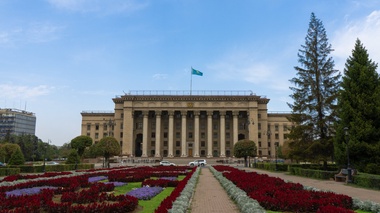 В Алматы ограничат движение по улице Толе би в связи со спортивным фестивалем