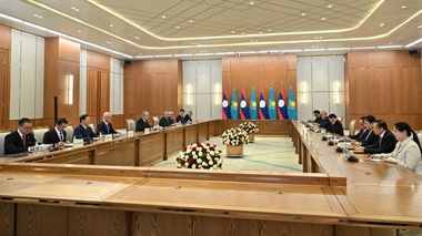 Токаев и президент Лаоса обсудили новые направления сотрудничества