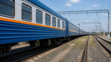 Шымкентте пойызға тас лақтырған жасөспірімдер жауапқа тартылды
