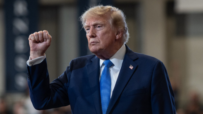 Трамп заявил, что США фактически взяли под контроль Иран