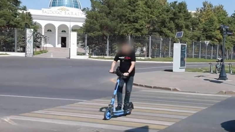 В Астане массово привлекают к ответственности пользователей электросамокатов