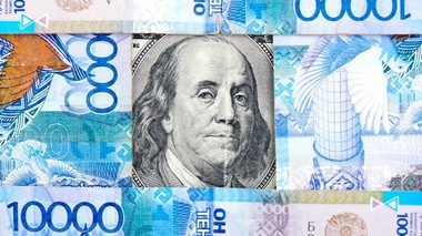 Ұлттық банк шешімінен кейін теңге әлсірей ме, нығая ма? Сарапшылар болжамы