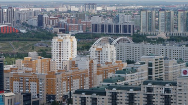 Города и сёла хотят разного: что показал опрос казахстанцев