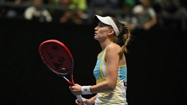 Рыбакина разгромила экс-первую ракетку мира и вышла в четвертьфинал US Open