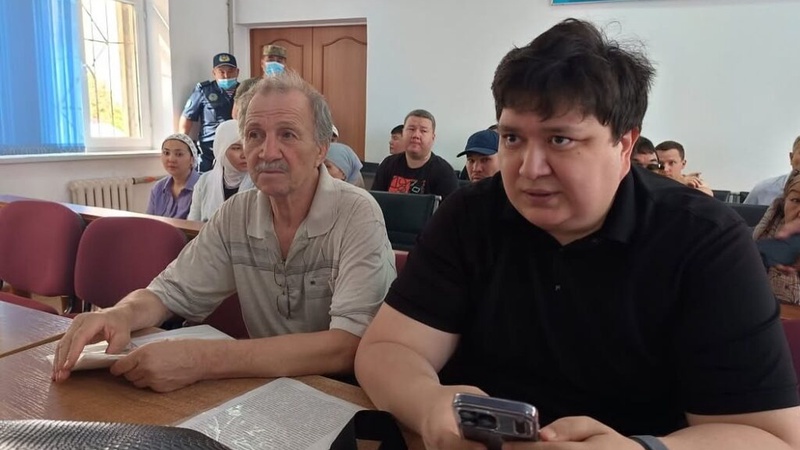 Шымкенттегі атышулы қылмыс: Колесников ісіндегі сотталушыларды әкесі кешіретінін мәлімдеді