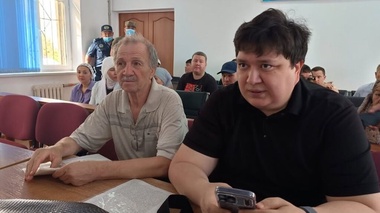 Шымкенттегі атышулы қылмыс: Колесников ісіндегі сотталушыларды әкесі кешіретінін мәлімдеді