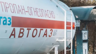 Жаңаөзенде газ жабдығы орнатылған көлік жарылды: ТЖМ жүргізушілерге қауіпсіздік ережелерін ескертті