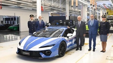 Итальянская полиция получила Lamborghini в свой автопарк