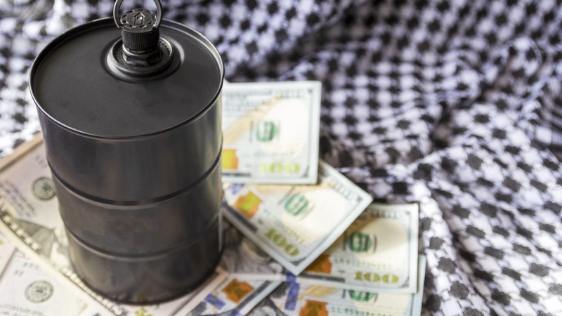 Нефть Brent пробила отметку в 100 долларов за баррель