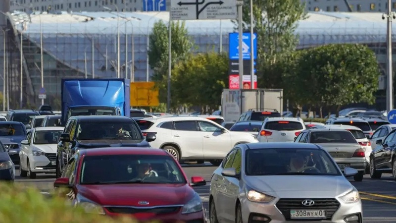 Полиция 1 қыркүйек қарсаңында жүргізушілерге үндеу жасады