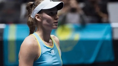 История! Рыбакина победила чемпионку ОИ и стала лучшей теннисисткой мира