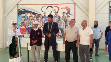 Жамбыл облысында ауылдастары Көшпенділер ойынында салым салған көкпаршыны қарсы алды