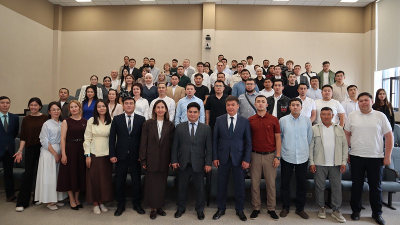 Более 100 работников “Казахмыса“ начали обучение в Университете Улытау