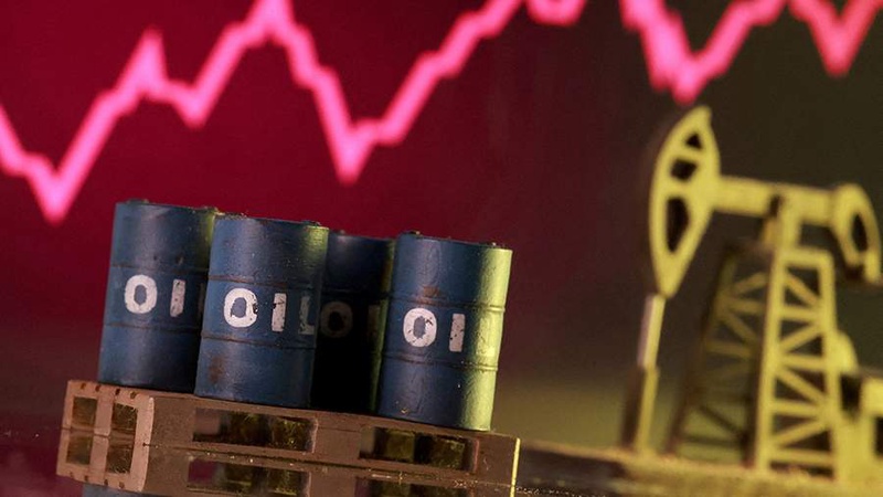 Цена нефти Brent превысила $105 за баррель