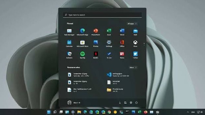 Windows 11: күндізгі мен түнгі тақырыпты автоматты түрде ауыстыру қосылады