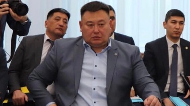 Сотрудники КНБ задержали с поличным руководителя госпредприятия