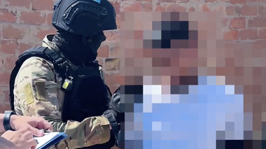 “Тұрғылықты жері жоқ адамдарды тауып, ақша ұсынған“. БҚО-да заңсыз схема анықталды