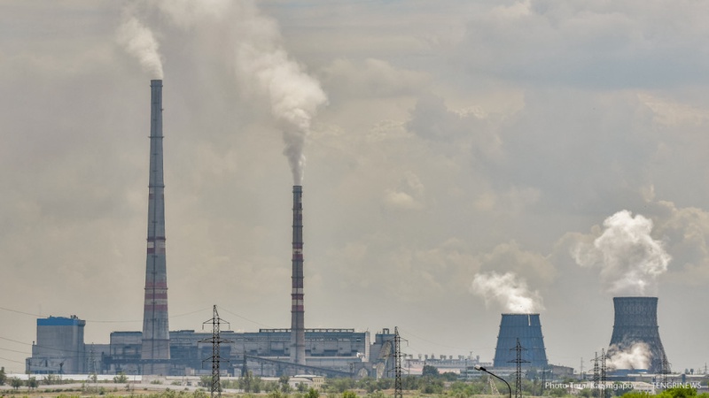 Көмір бар, жөндеу жұмыстары әлі де жүріп жатыр: Қазақстанда жылыту маусымына дайындық қалай?