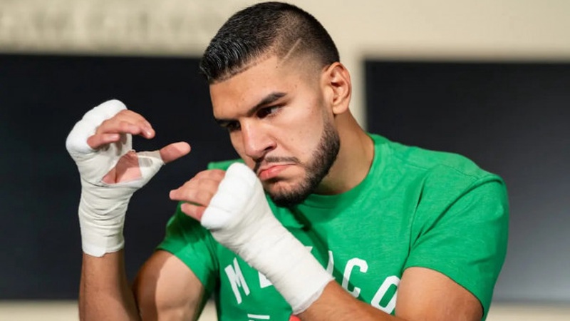 "Нақ бабында келсін". WBC чемпионы Нұрсұлтановтан қорықпайтынын көрсеткісі келді