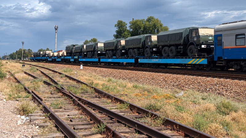 Қорғаныс министрлігі әскери техника тасымалданатынын ескертті