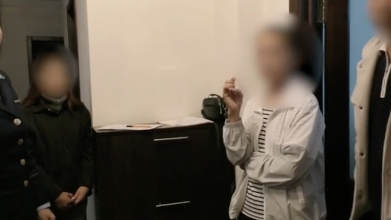 Астанада апалы-сіңлілі жұбайларымен бірге притон ұйымдастырған