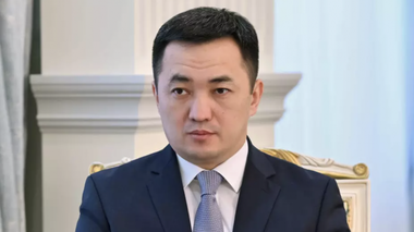 Тоқаев Құрылтай төрағасы қызметіне Айбек Дәдебайды ұсынды