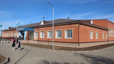 Сырым ауданында су жаңа мектеп пайдалануға берілді