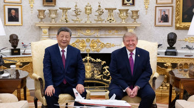 “Полна помпезности, но лишена содержания“: Трамп и Си завершили встречу в Вашингтоне