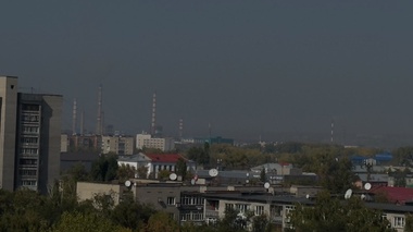 “Хочется знать, чем мы дышим“: смог вновь накрывает Усть-Каменогорск