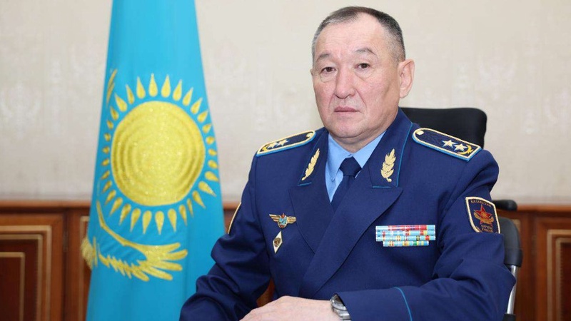 Қорғаныс министрі Дәурен Қосанов қызметінен кетті