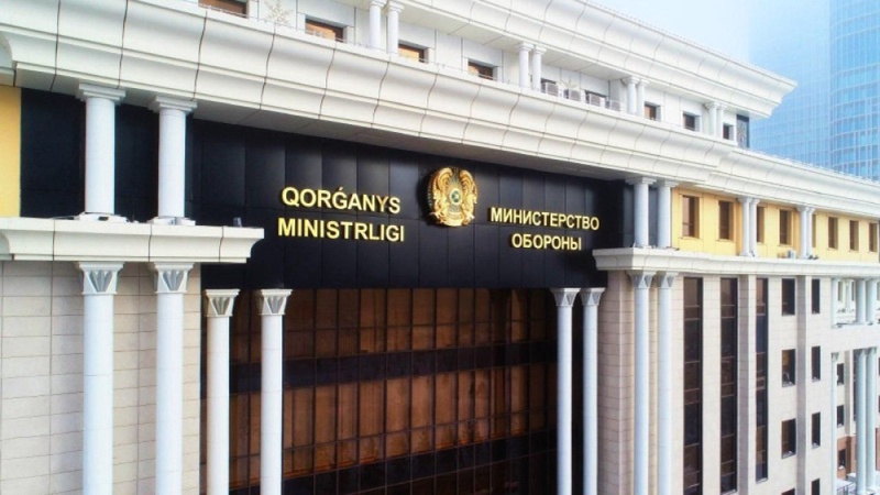 Айдос Мырзахметов стал министром обороны