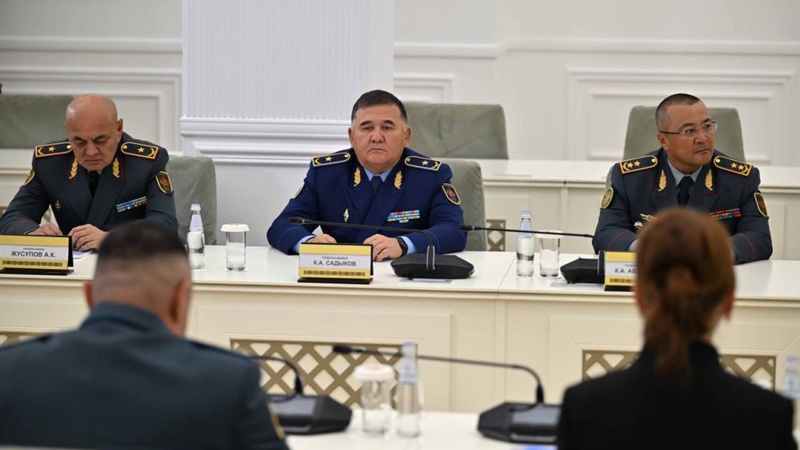 Офицерлердің,  генералдардың кәсіби біліксіздігі себеп болды - Президент Каспийдегі трагедия туралы