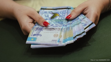 Бес жыл бойы студенттерден ақша жинаған: Астанада жатақхана коменданты сотталды