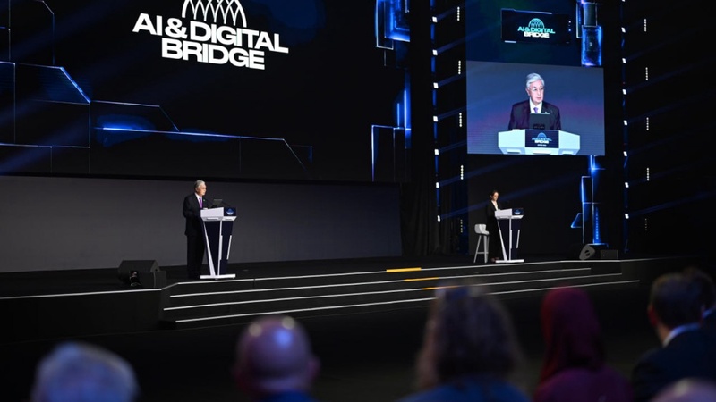 AI & Digital Bridge-2026: Токаев о регулировании ИИ, рисках и человеческом капитале