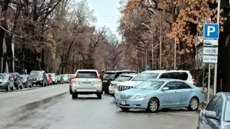 Алматыда Байсейітова көшесіндегі қозғалыс екі күнге шектеледі